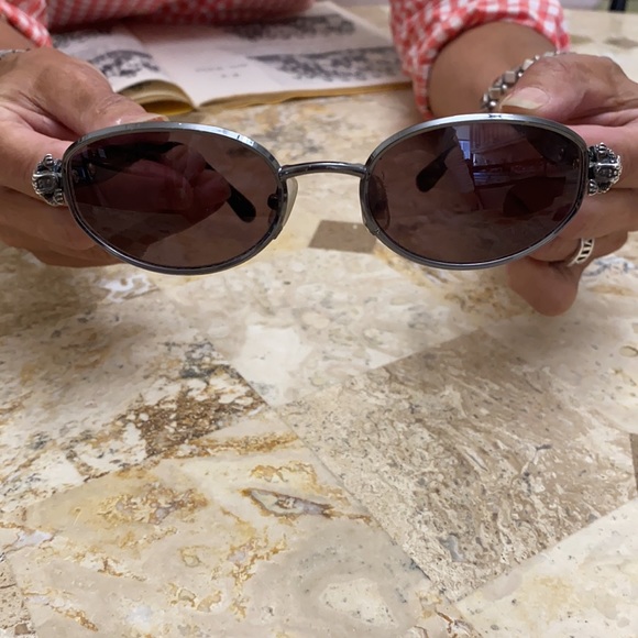 Kieselstein Sunglasses Sterling Lizard Side Detail - Picture 6 of 6